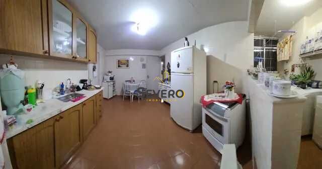 Apartamento à venda com 2 quartos, 70m² - Foto 2