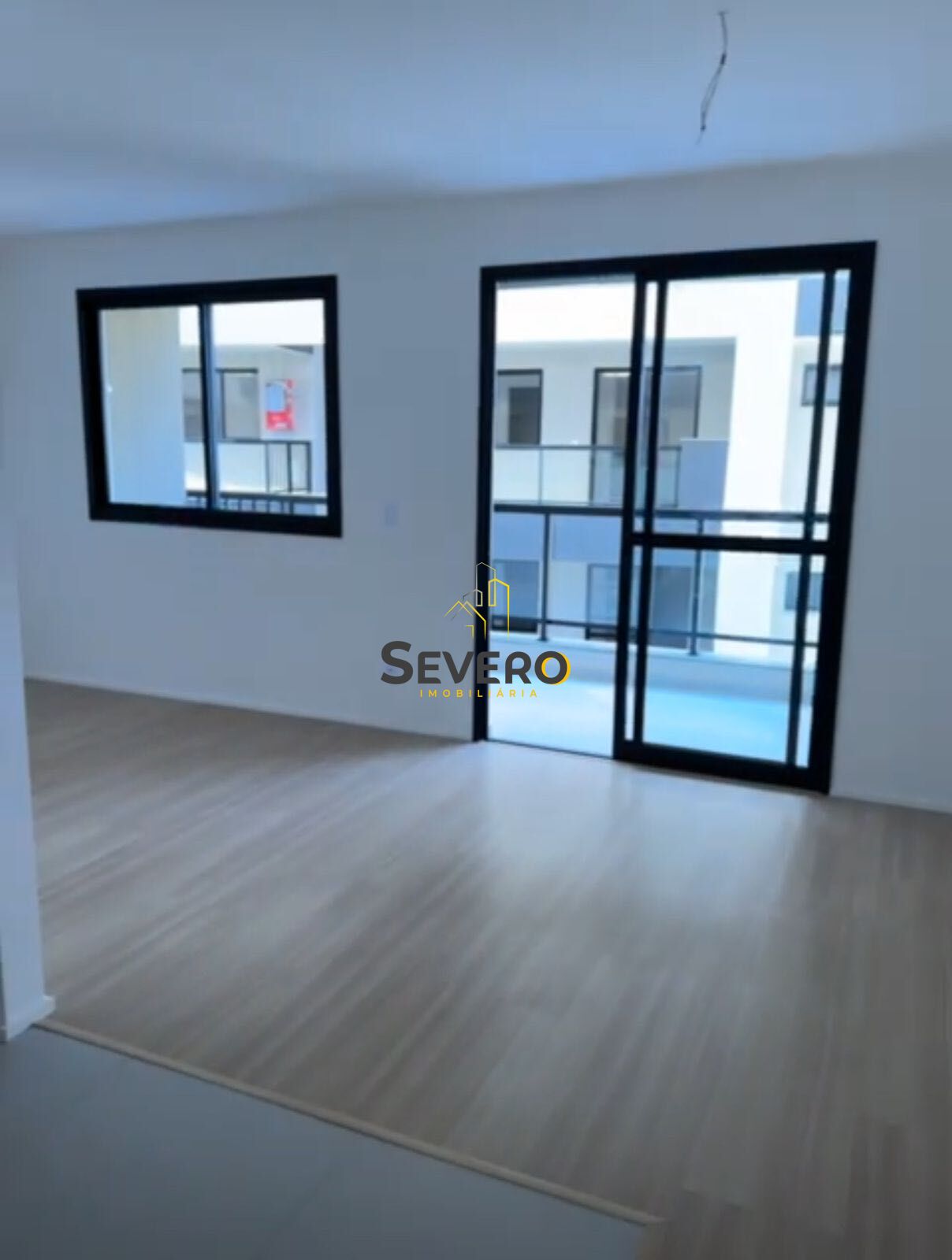 Apartamento à venda com 1 quarto, 40m² - Foto 3