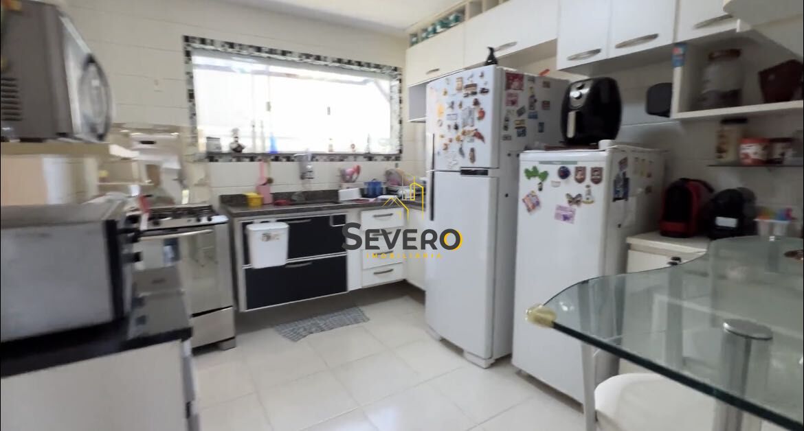Casa de Condomínio à venda com 6 quartos, 201m² - Foto 6