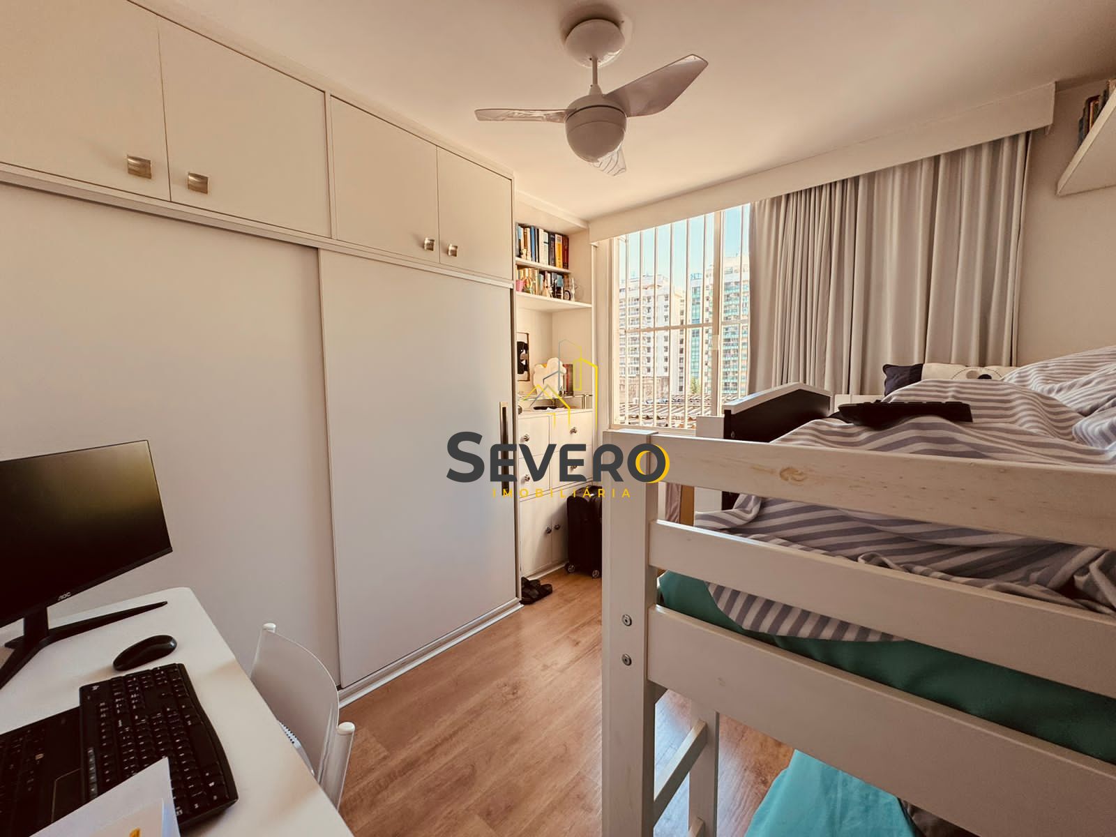 Apartamento à venda com 4 quartos, 170m² - Foto 10