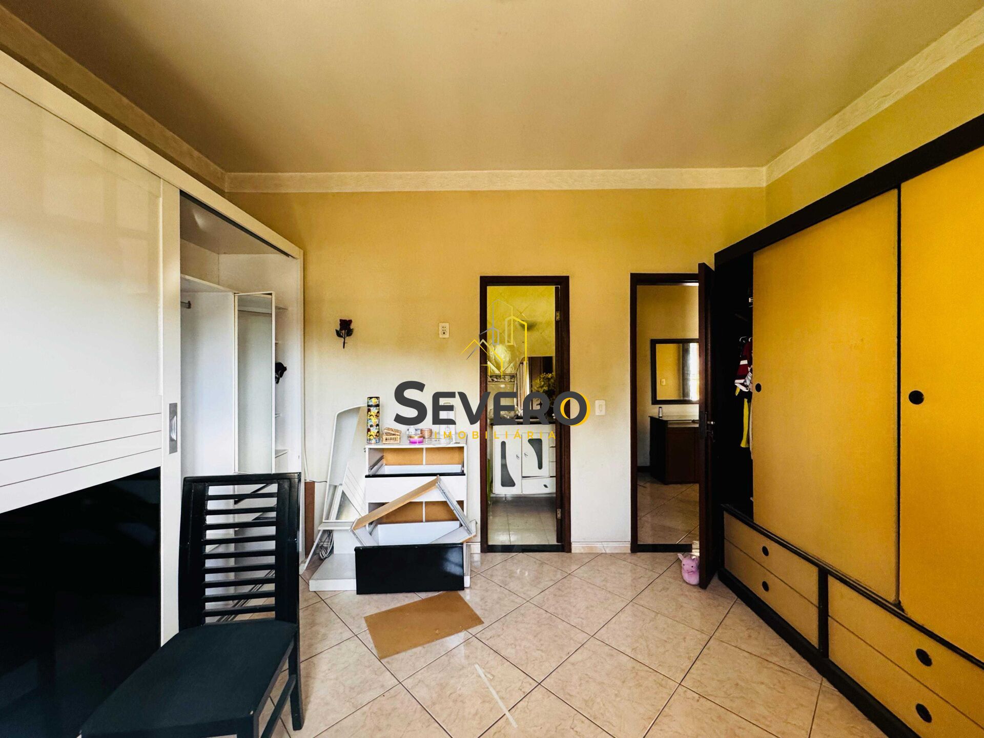 Casa à venda com 3 quartos, 360m² - Foto 8