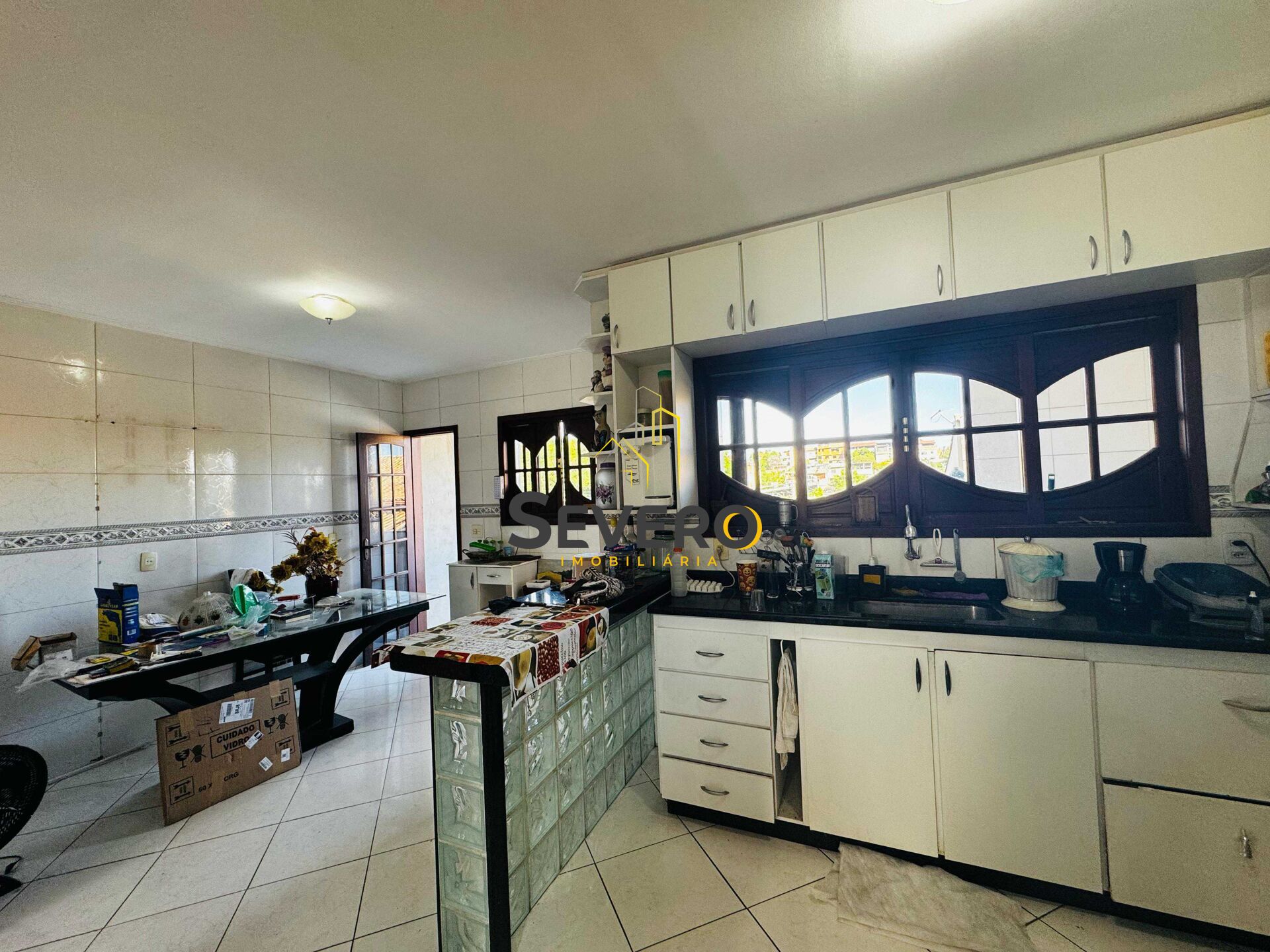 Casa à venda com 3 quartos, 360m² - Foto 6