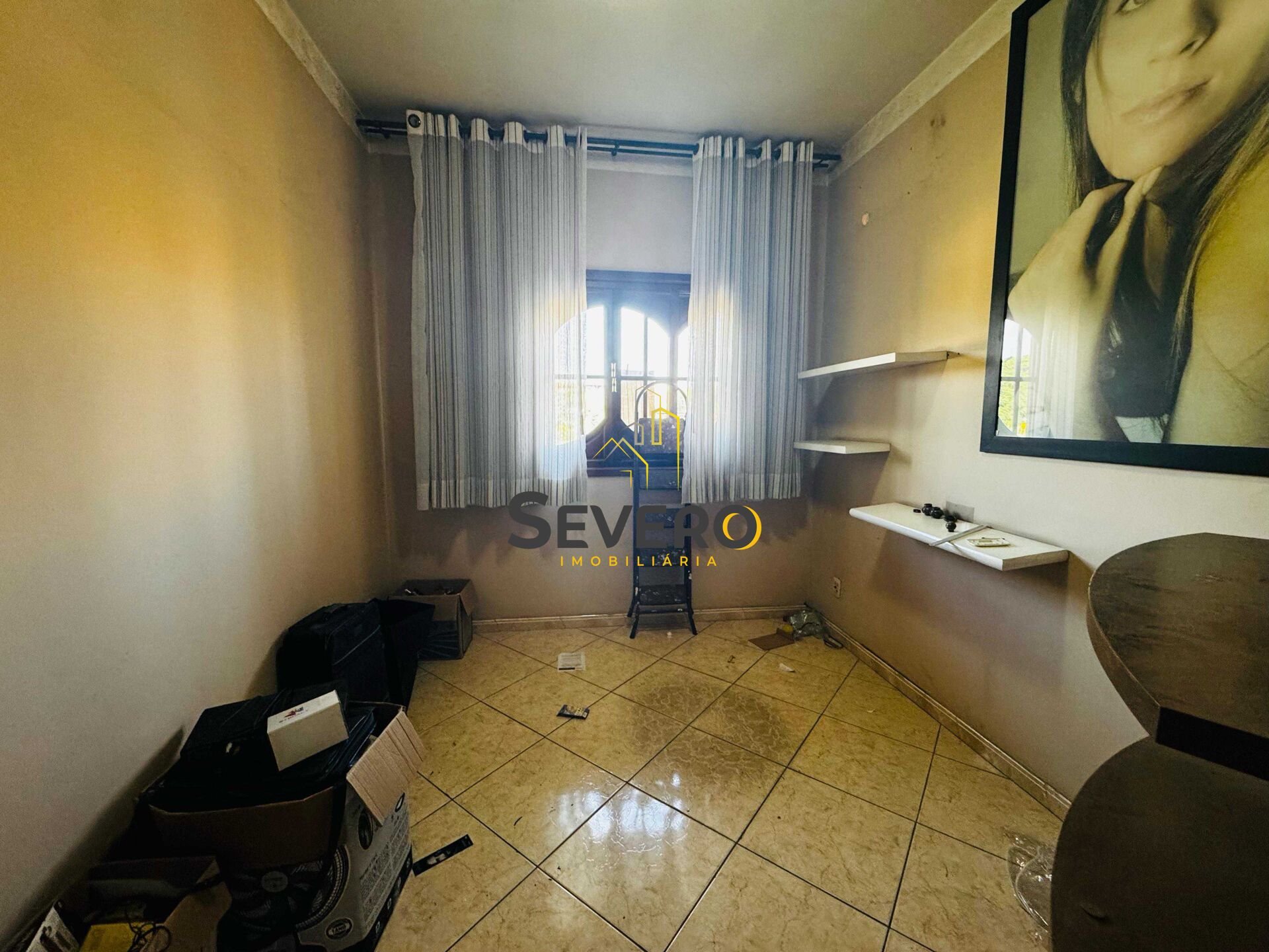Casa à venda com 3 quartos, 360m² - Foto 11