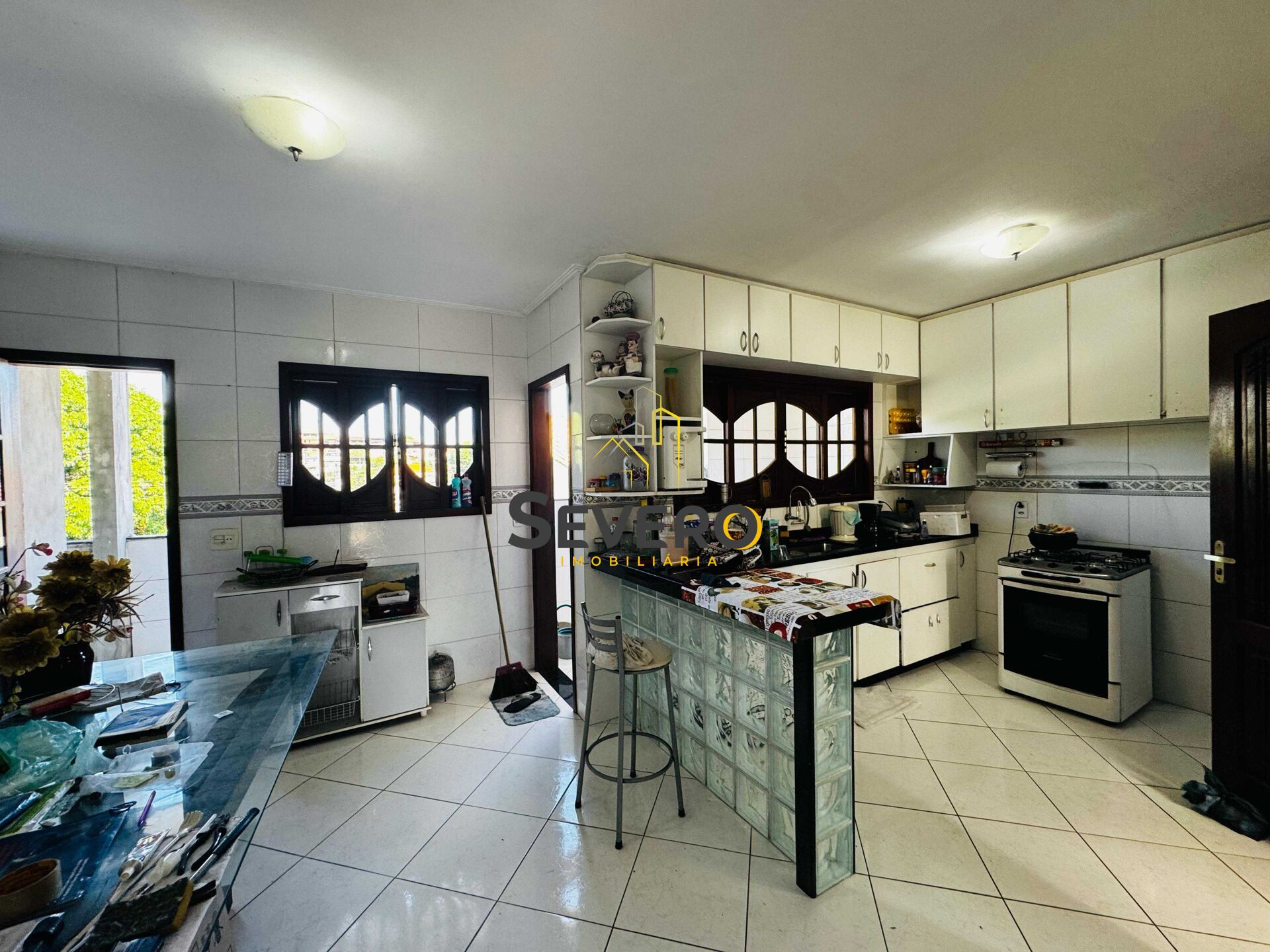 Casa à venda com 3 quartos, 360m² - Foto 5