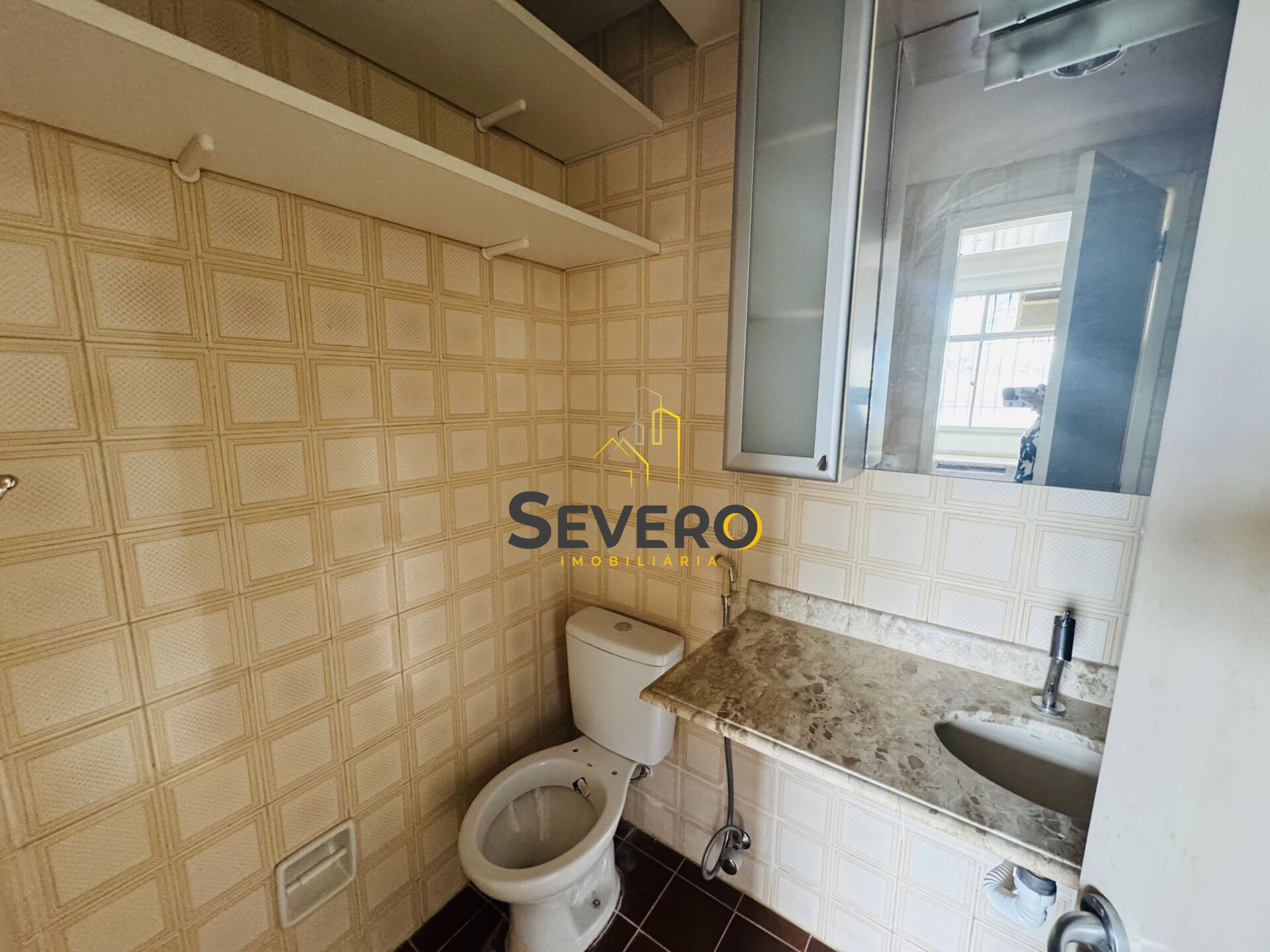 Apartamento à venda com 2 quartos, 70m² - Foto 18