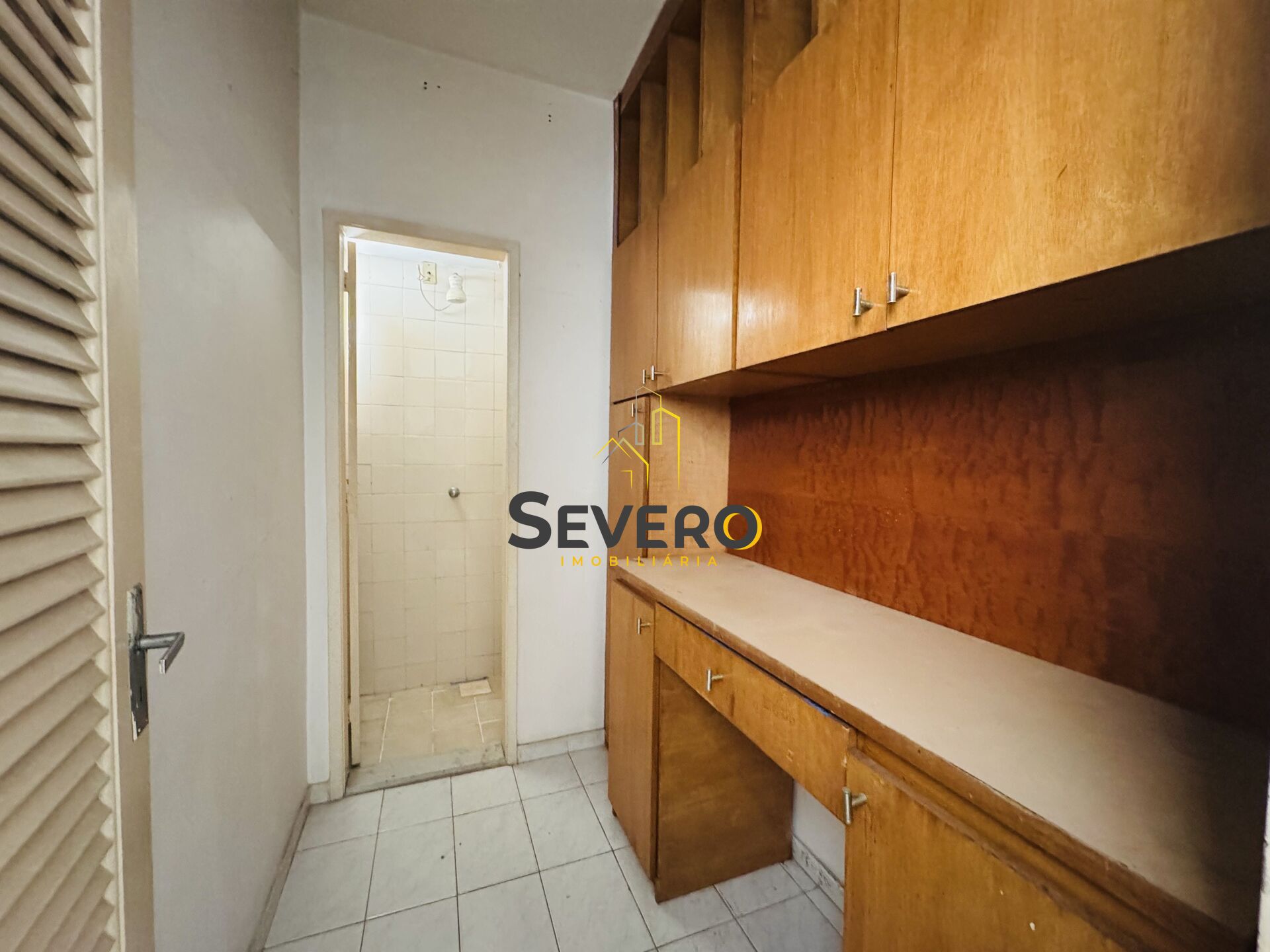 Apartamento à venda com 2 quartos, 70m² - Foto 12