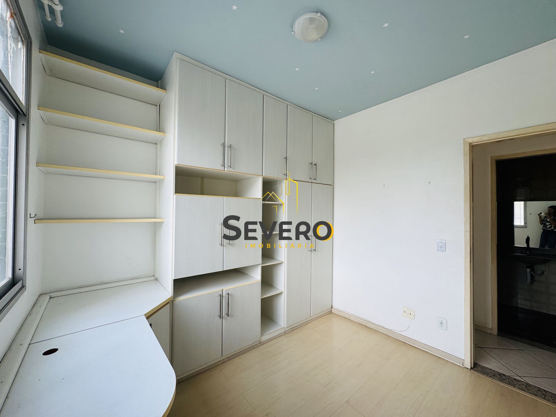 Apartamento à venda com 2 quartos, 70m² - Foto 14