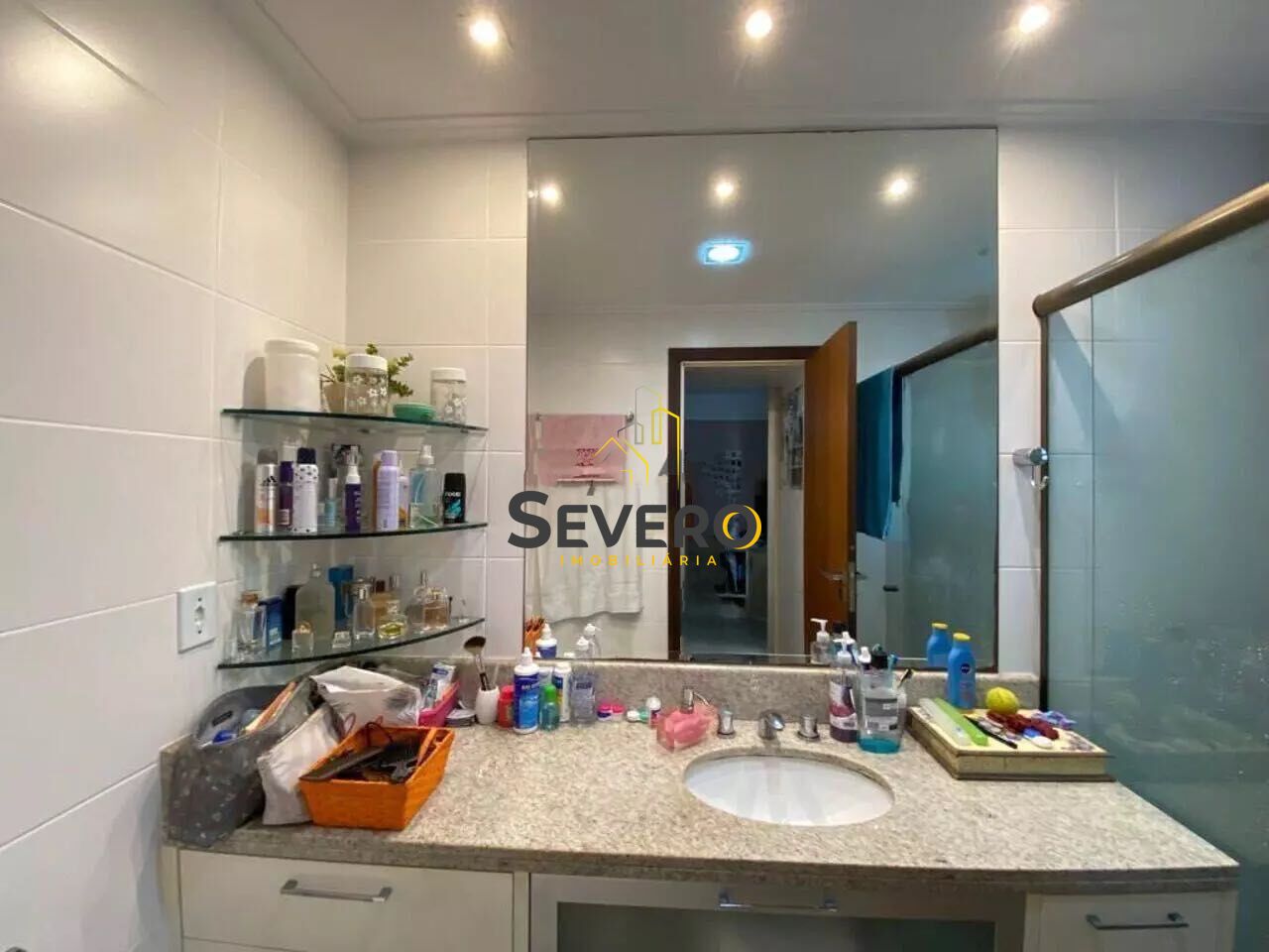 Apartamento à venda com 4 quartos, 186m² - Foto 20