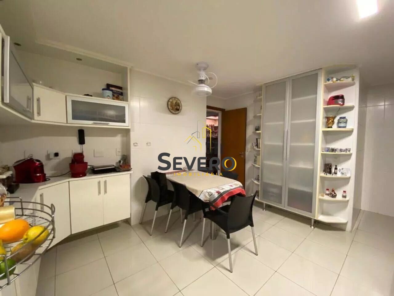 Apartamento à venda com 4 quartos, 186m² - Foto 27