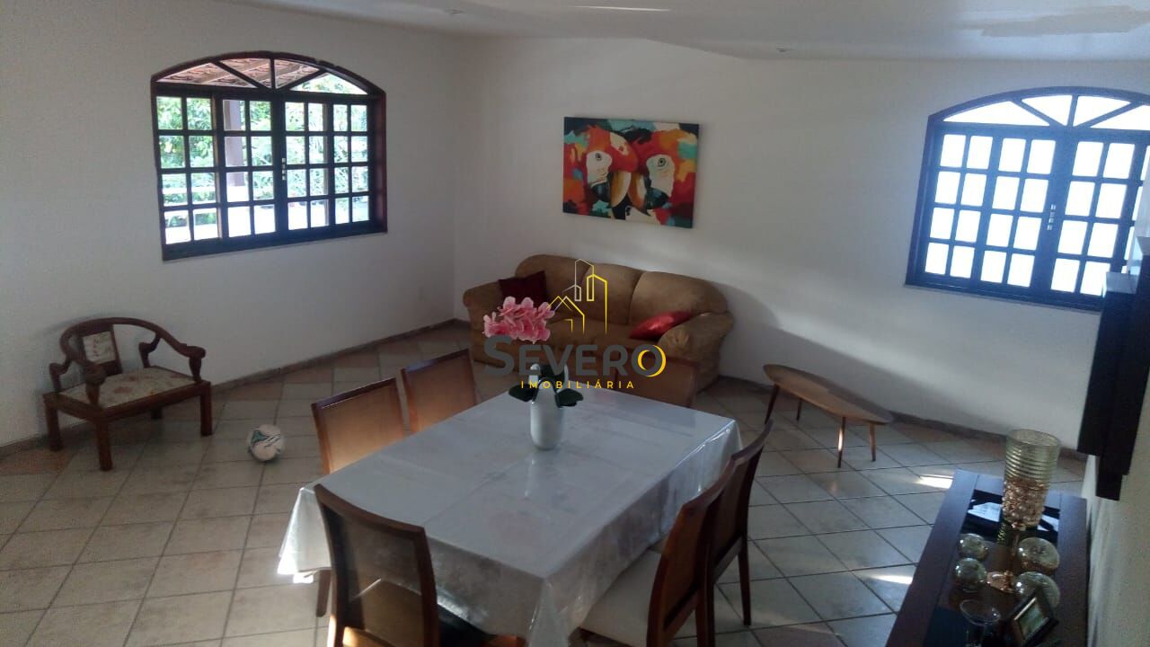 Casa à venda com 4 quartos, 300m² - Foto 6