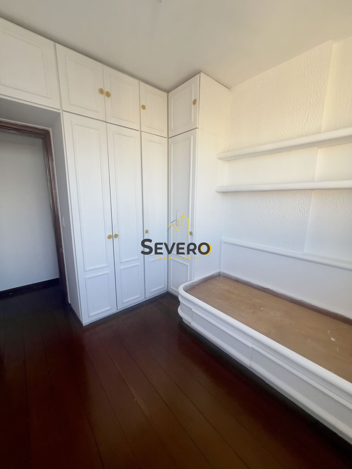 Apartamento à venda com 2 quartos, 75m² - Foto 15