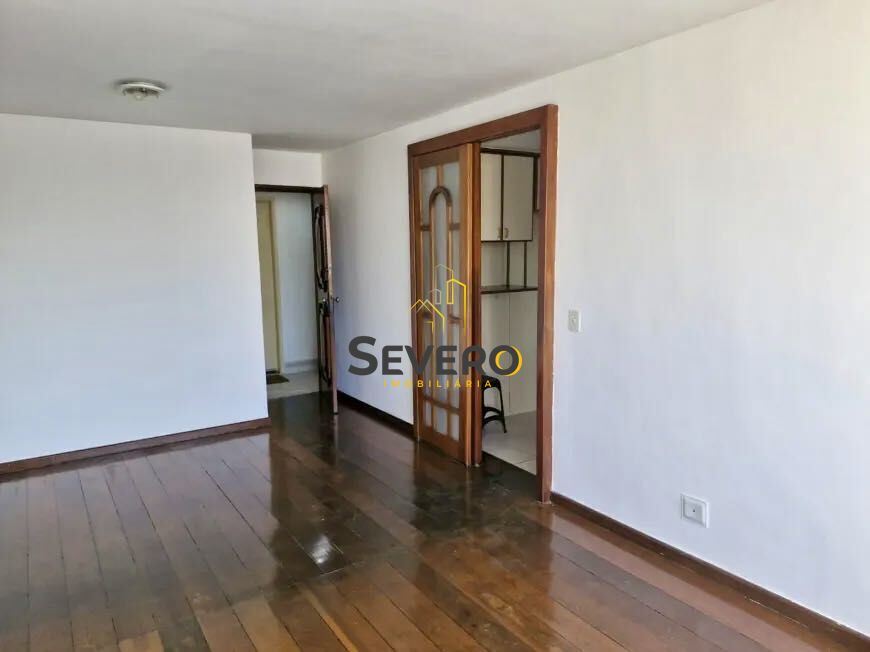 Apartamento à venda com 2 quartos, 75m² - Foto 5
