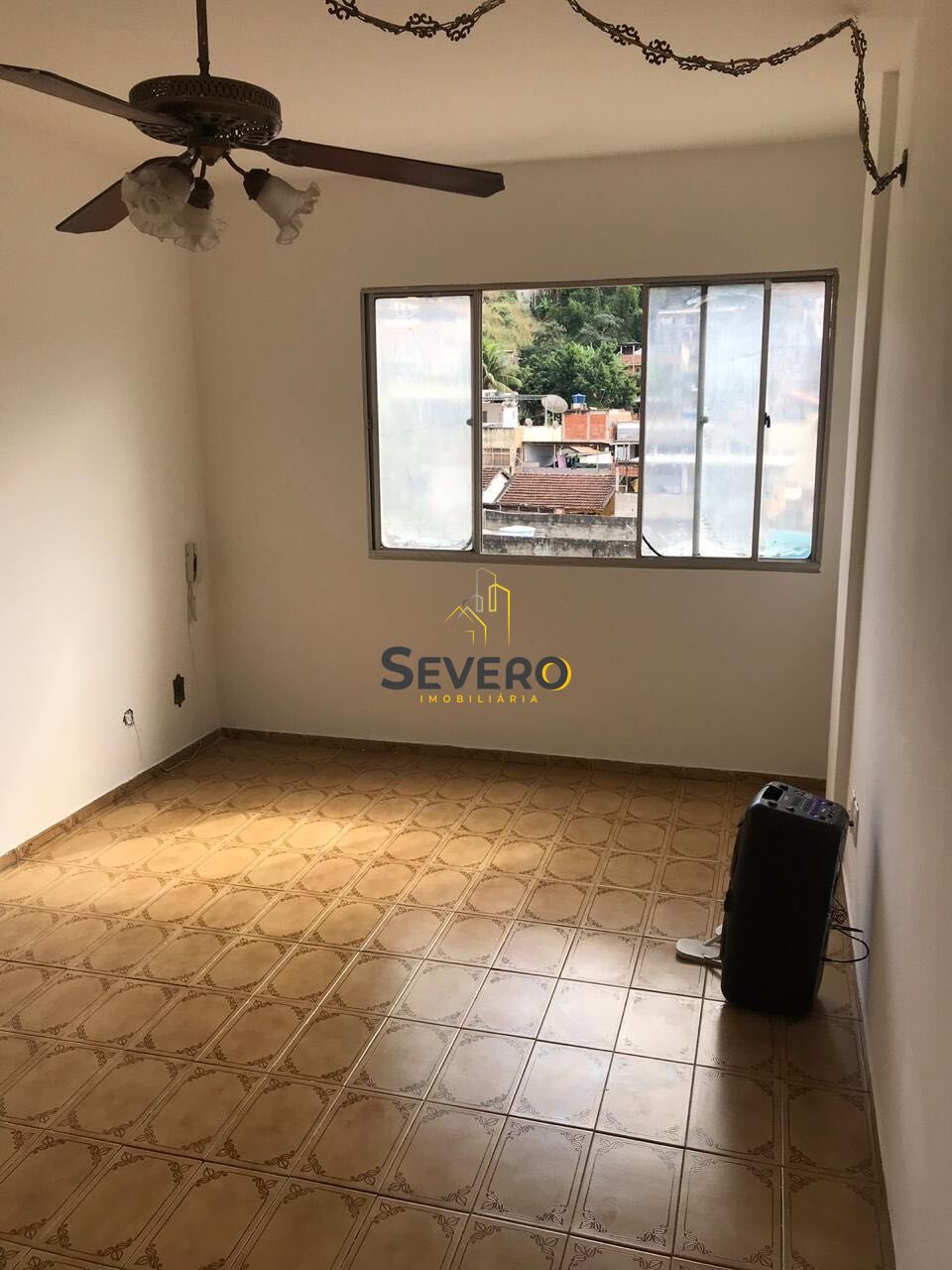 Apartamento à venda com 2 quartos, 62m² - Foto 4