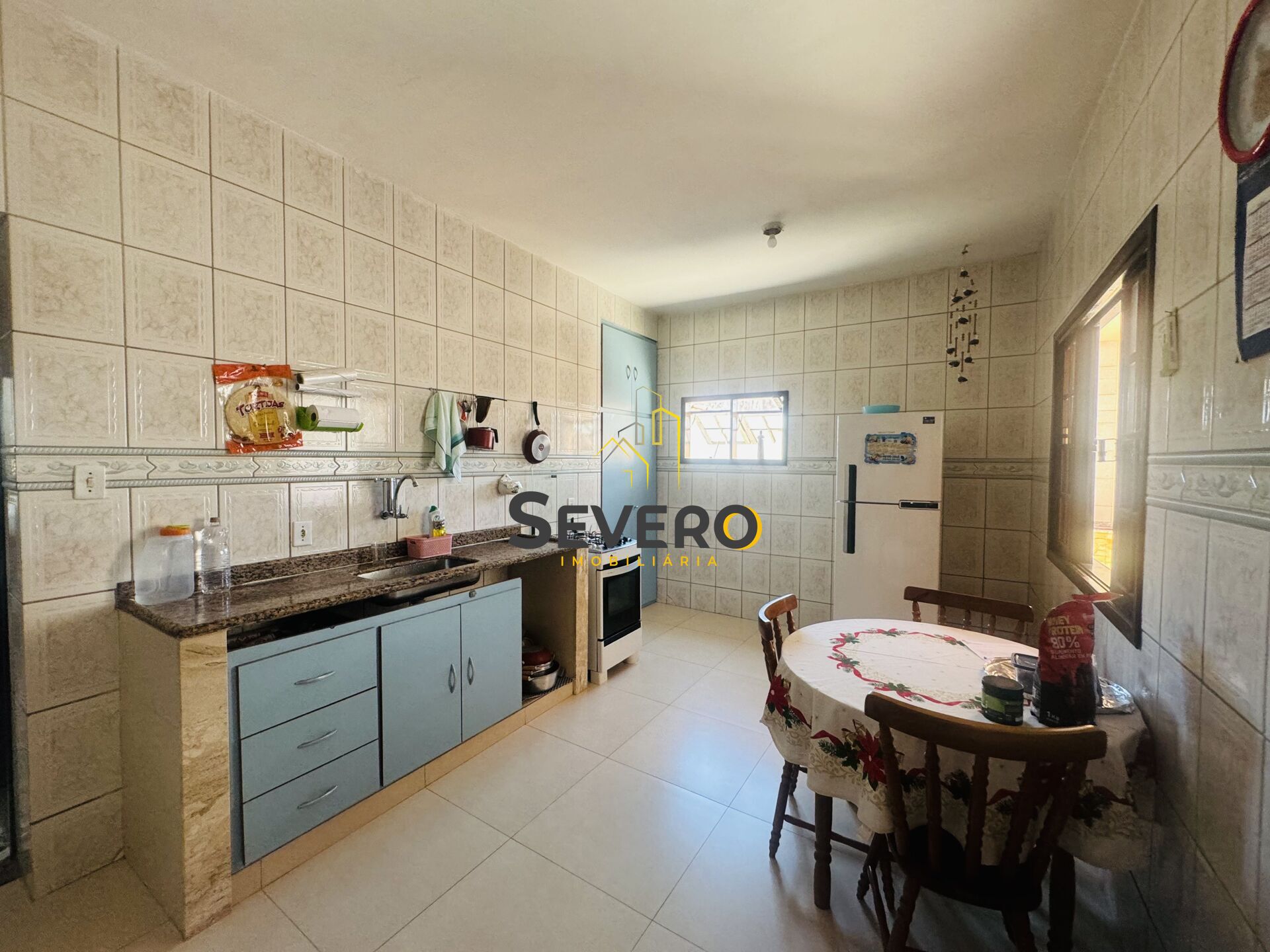 Casa à venda com 3 quartos, 280m² - Foto 5