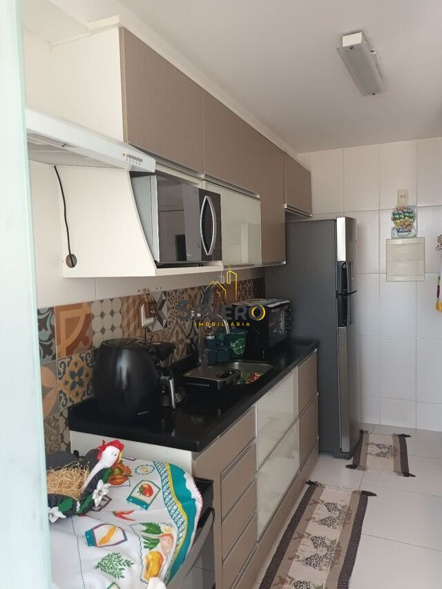 Apartamento à venda com 2 quartos, 70m² - Foto 9