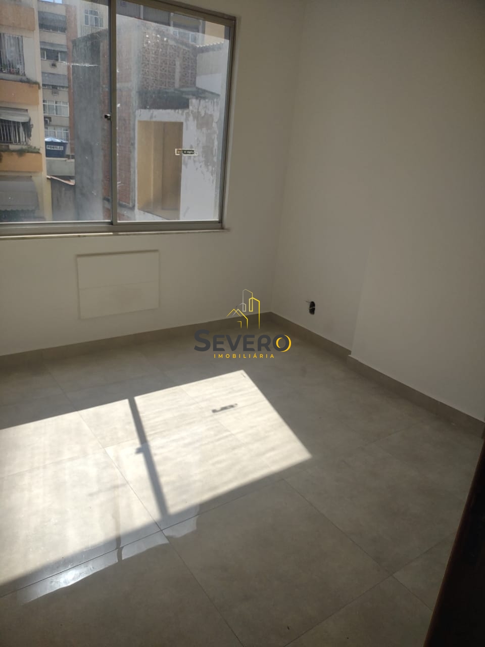 Apartamento à venda com 2 quartos, 100m² - Foto 6