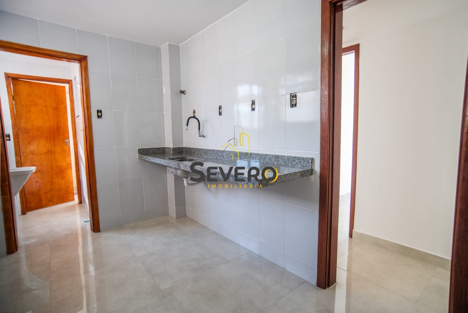 Apartamento à venda com 2 quartos, 100m² - Foto 10