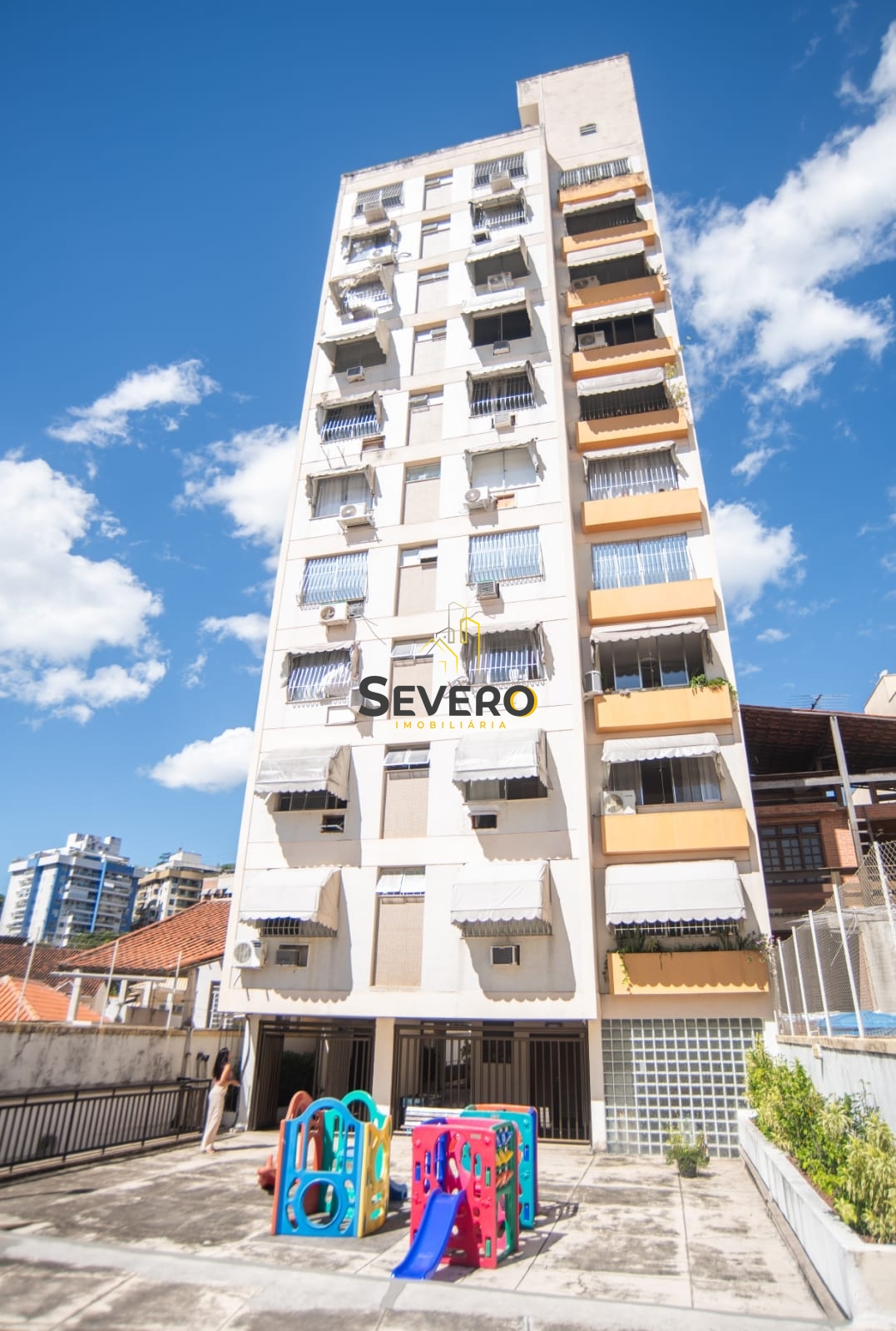 Apartamento à venda com 2 quartos, 100m² - Foto 15