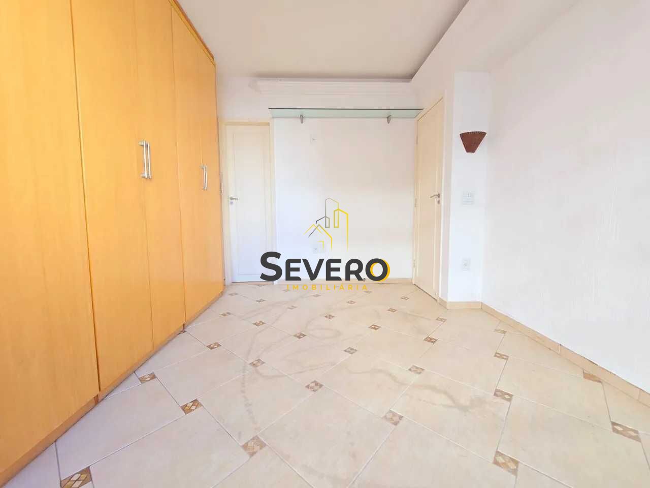 Apartamento à venda com 3 quartos, 130m² - Foto 6