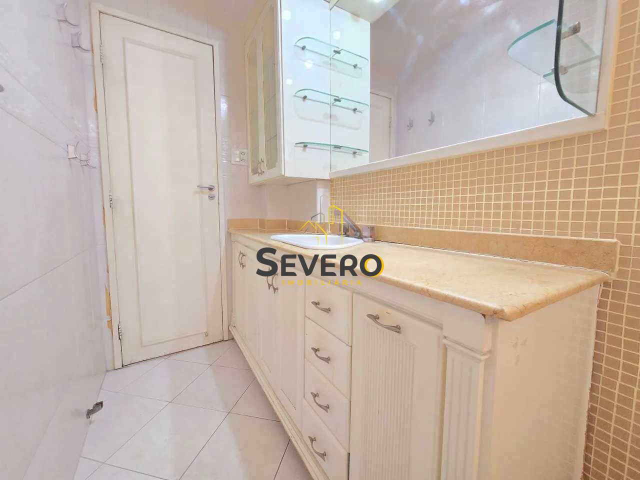 Apartamento à venda com 3 quartos, 130m² - Foto 5