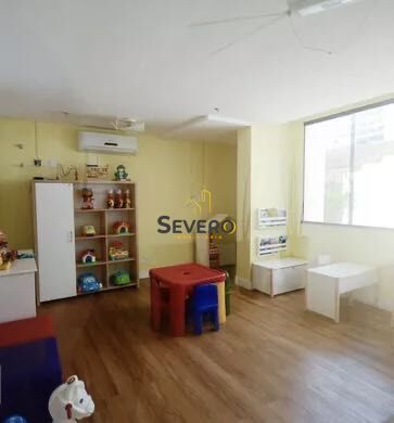 Apartamento à venda com 3 quartos, 98m² - Foto 31