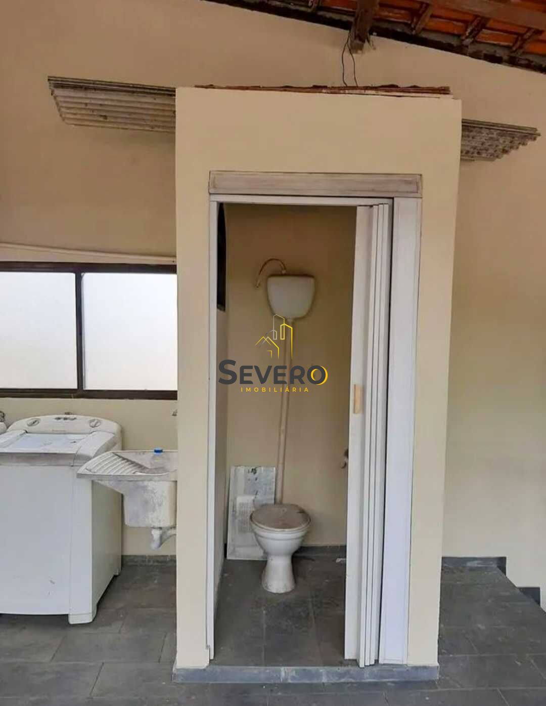 Casa à venda com 4 quartos, 210m² - Foto 17