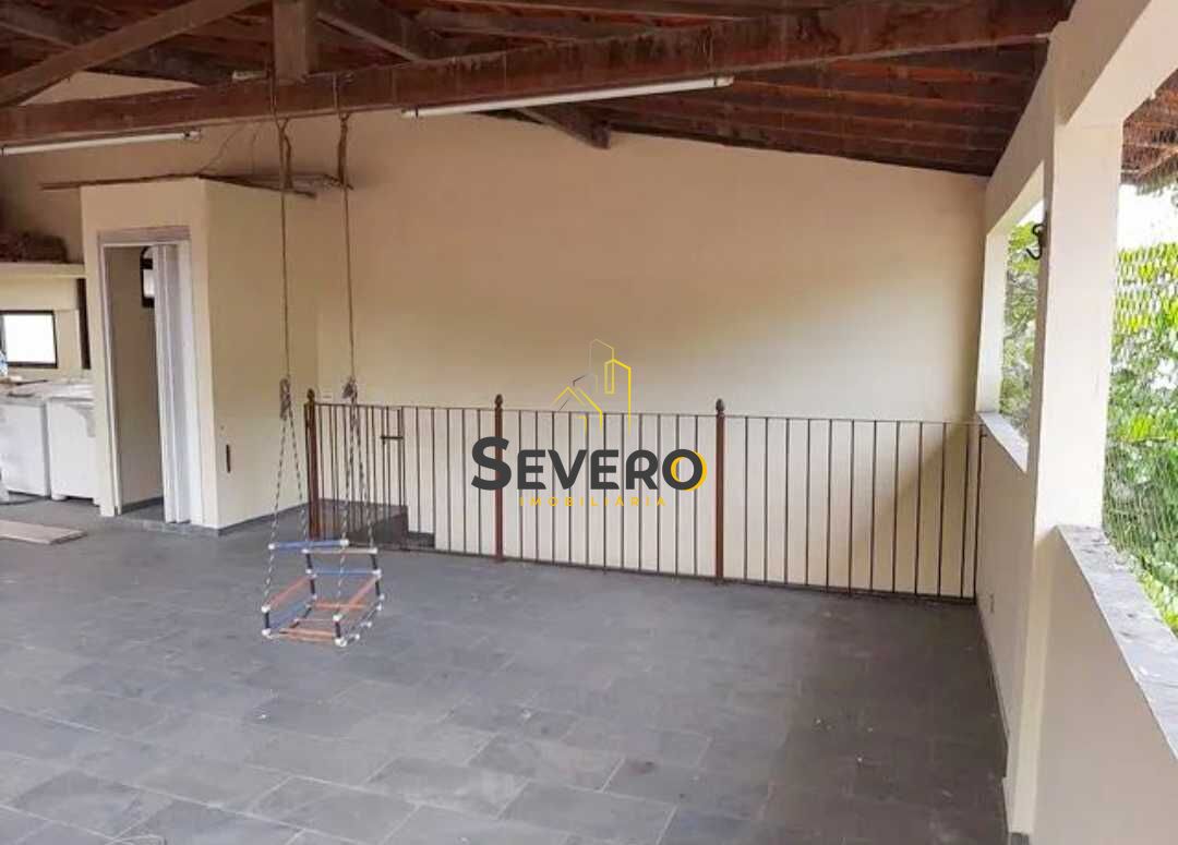 Casa à venda com 4 quartos, 210m² - Foto 16