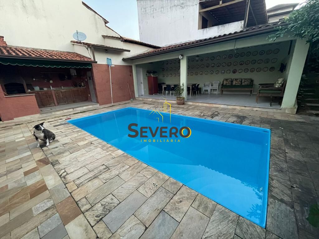 Casa de Condomínio à venda com 6 quartos, 280m² - Foto 4