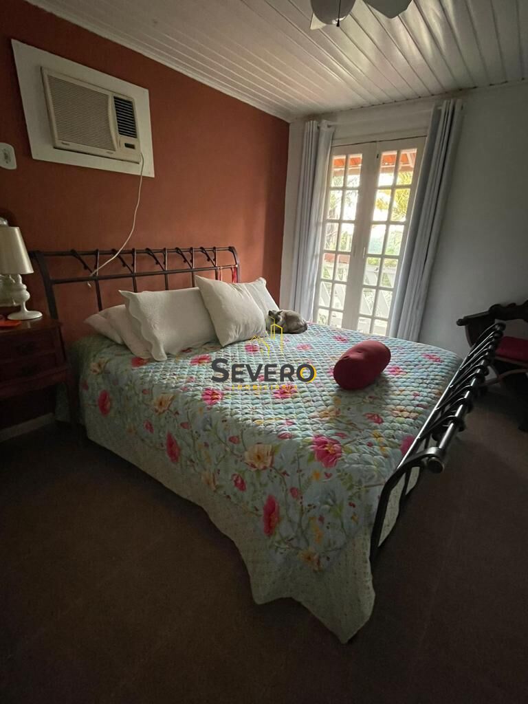 Casa de Condomínio à venda com 6 quartos, 280m² - Foto 6