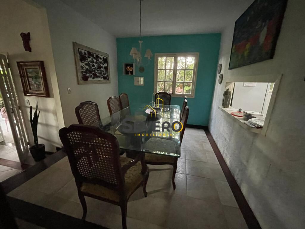 Casa de Condomínio à venda com 6 quartos, 280m² - Foto 9