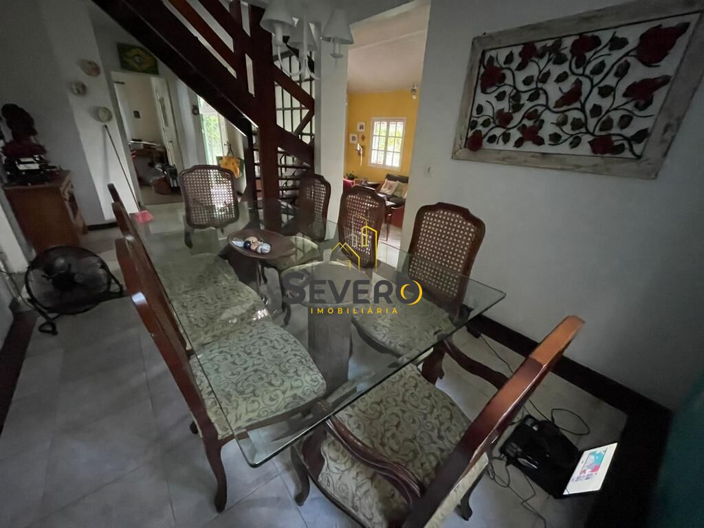 Casa de Condomínio à venda com 6 quartos, 280m² - Foto 10