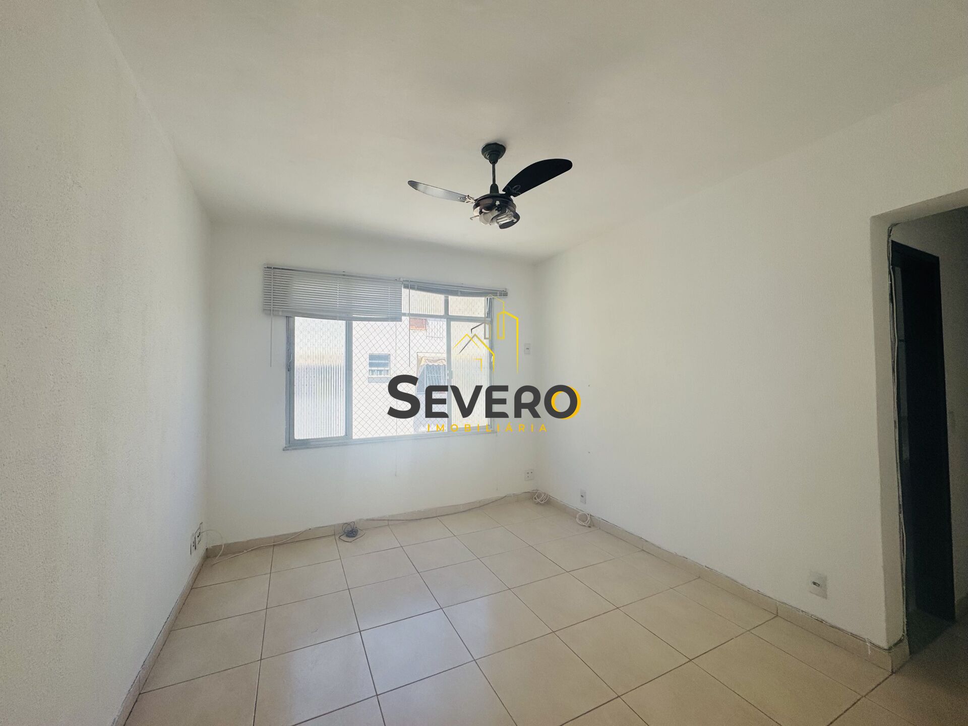 Apartamento à venda com 2 quartos, 44m² - Foto 4