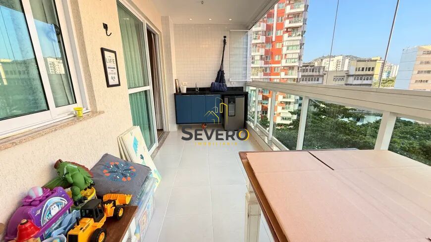 Apartamento à venda com 2 quartos, 90m² - Foto 1