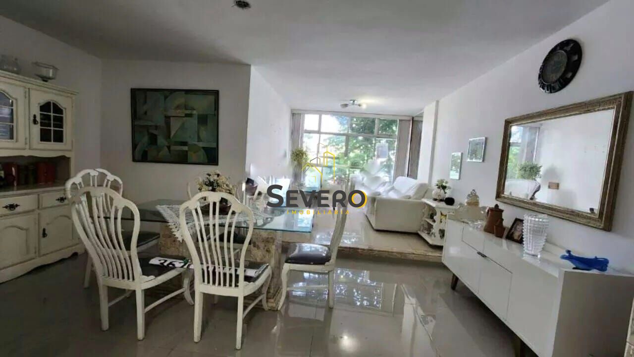 Apartamento à venda com 3 quartos, 128m² - Foto 2