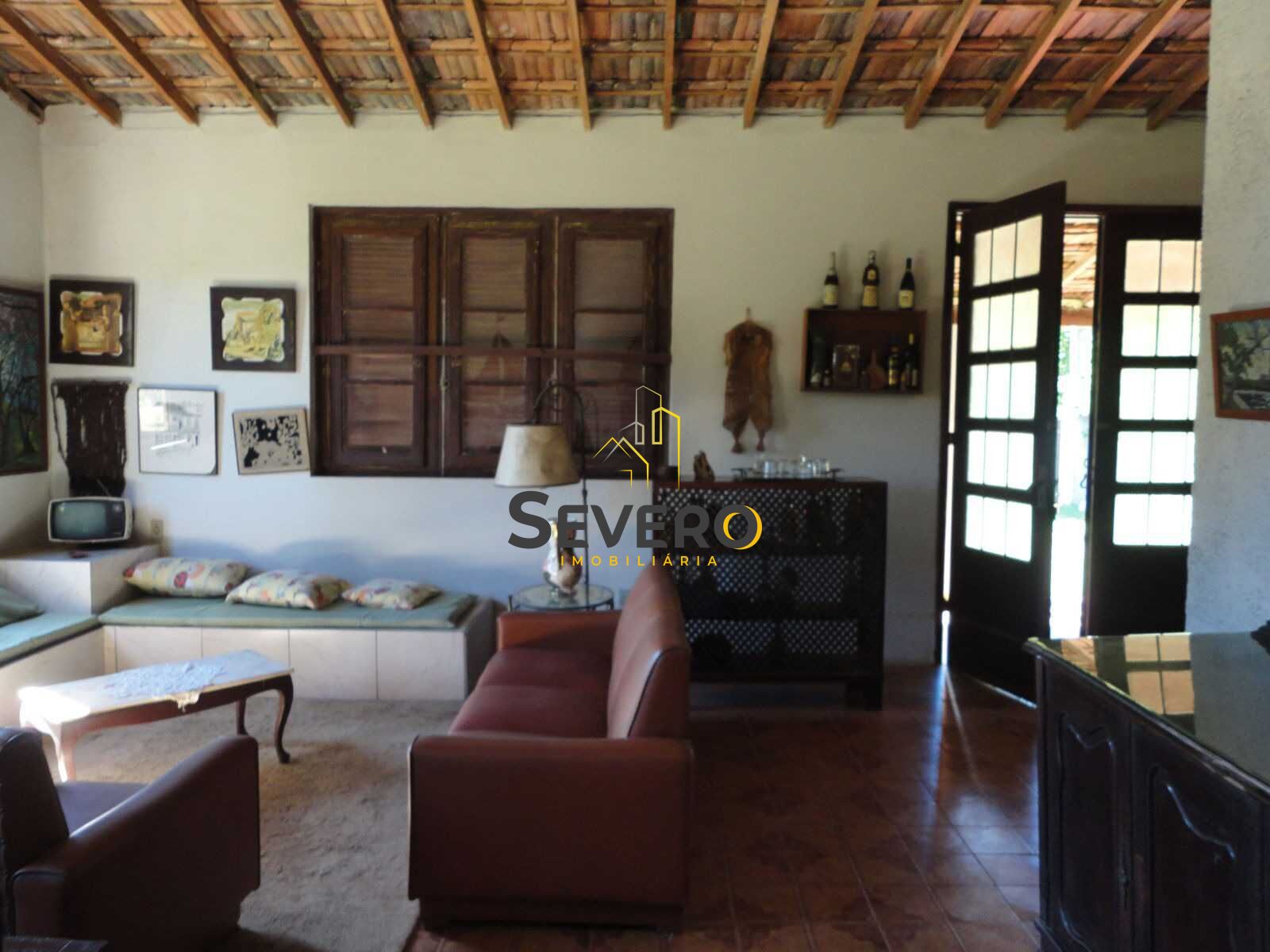 Casa à venda com 3 quartos, 303m² - Foto 12