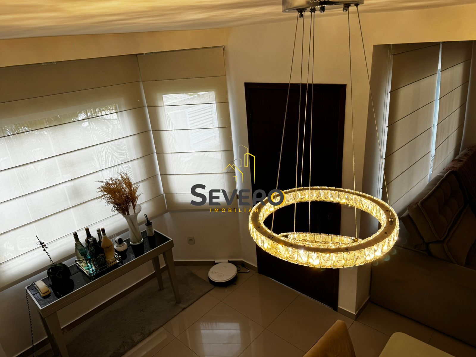 Casa à venda com 3 quartos, 209m² - Foto 4