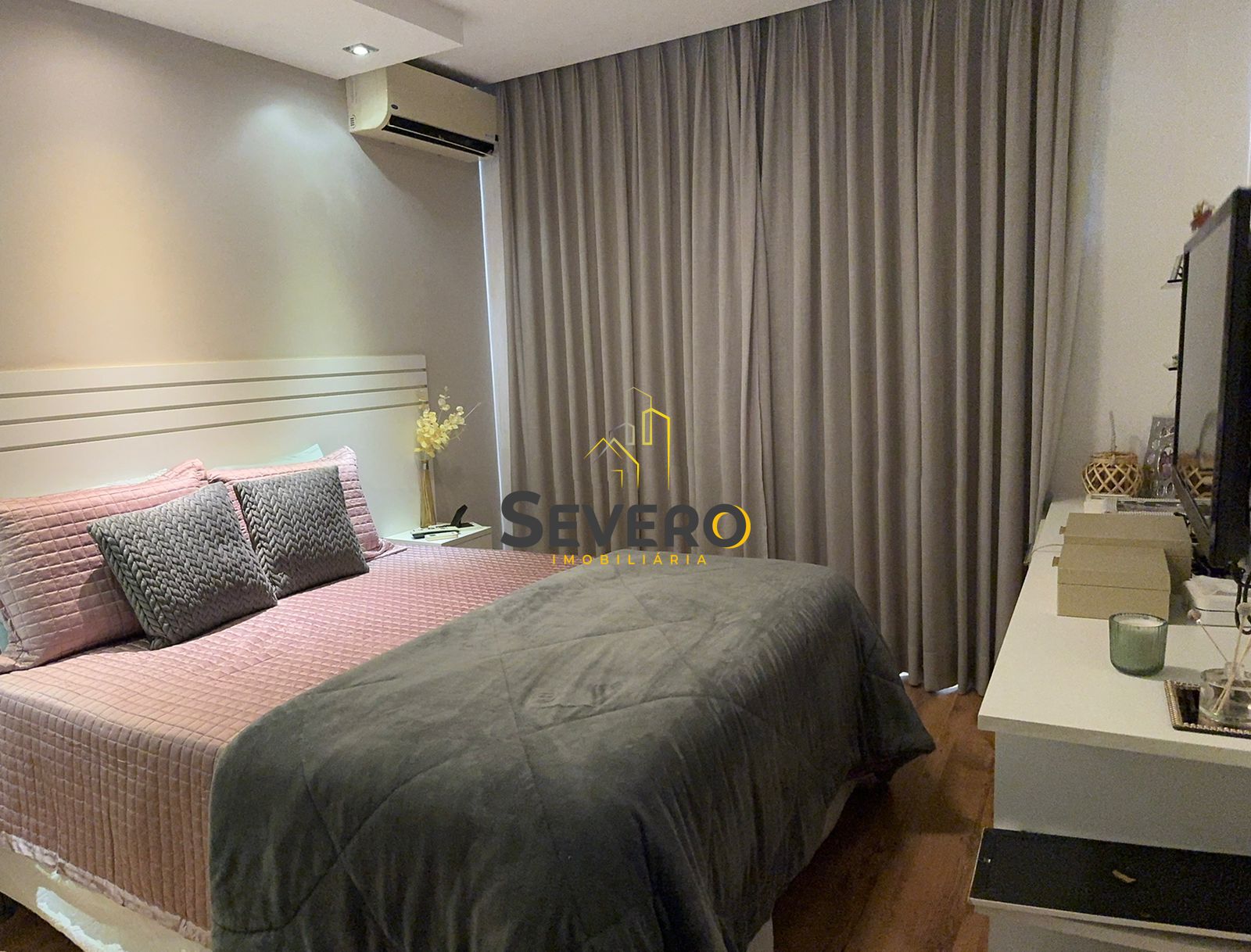 Casa à venda com 3 quartos, 209m² - Foto 6