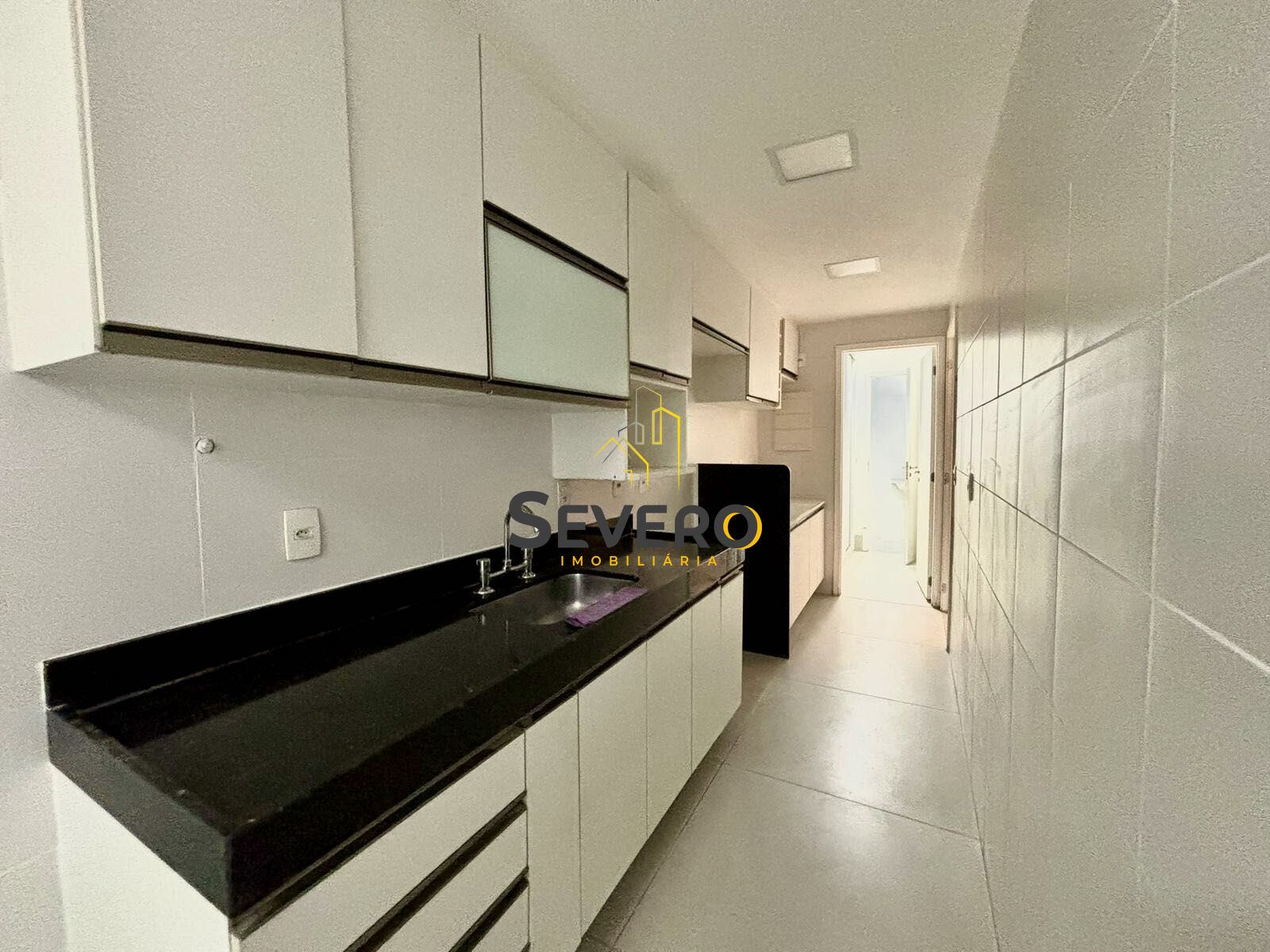 Apartamento à venda com 3 quartos, 108m² - Foto 11