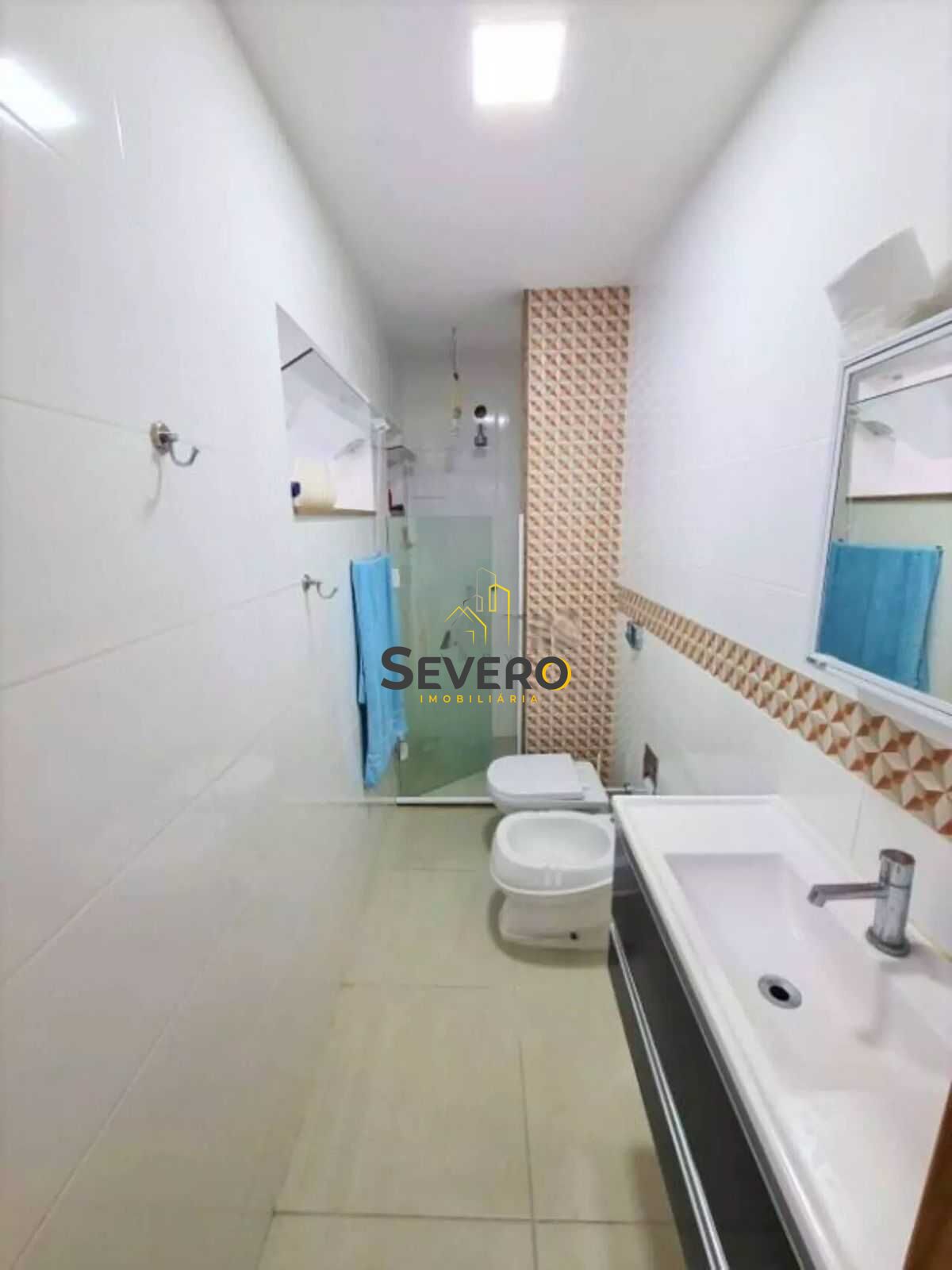 Casa à venda com 3 quartos, 170m² - Foto 11
