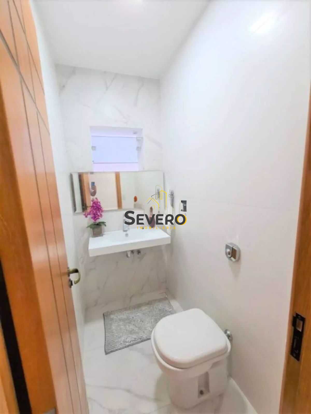 Casa à venda com 3 quartos, 170m² - Foto 4