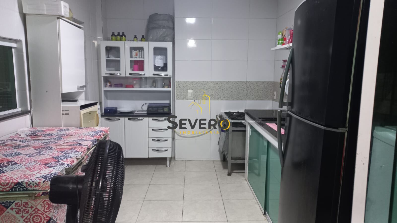 Casa de Condomínio à venda com 4 quartos, 213m² - Foto 13