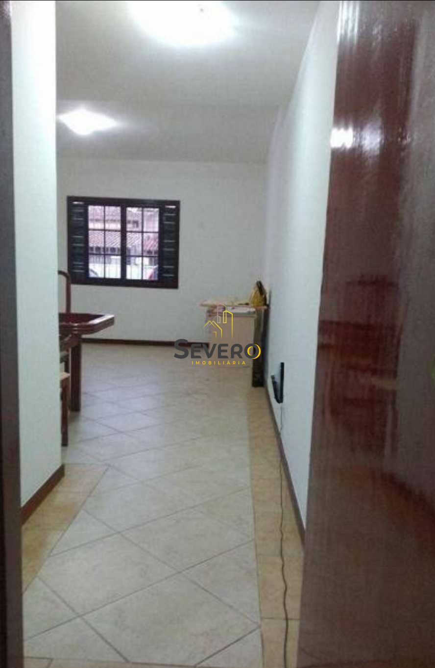 Casa à venda com 4 quartos, 138m² - Foto 10