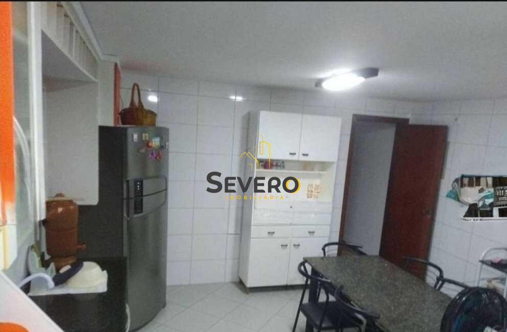 Casa à venda com 4 quartos, 138m² - Foto 8