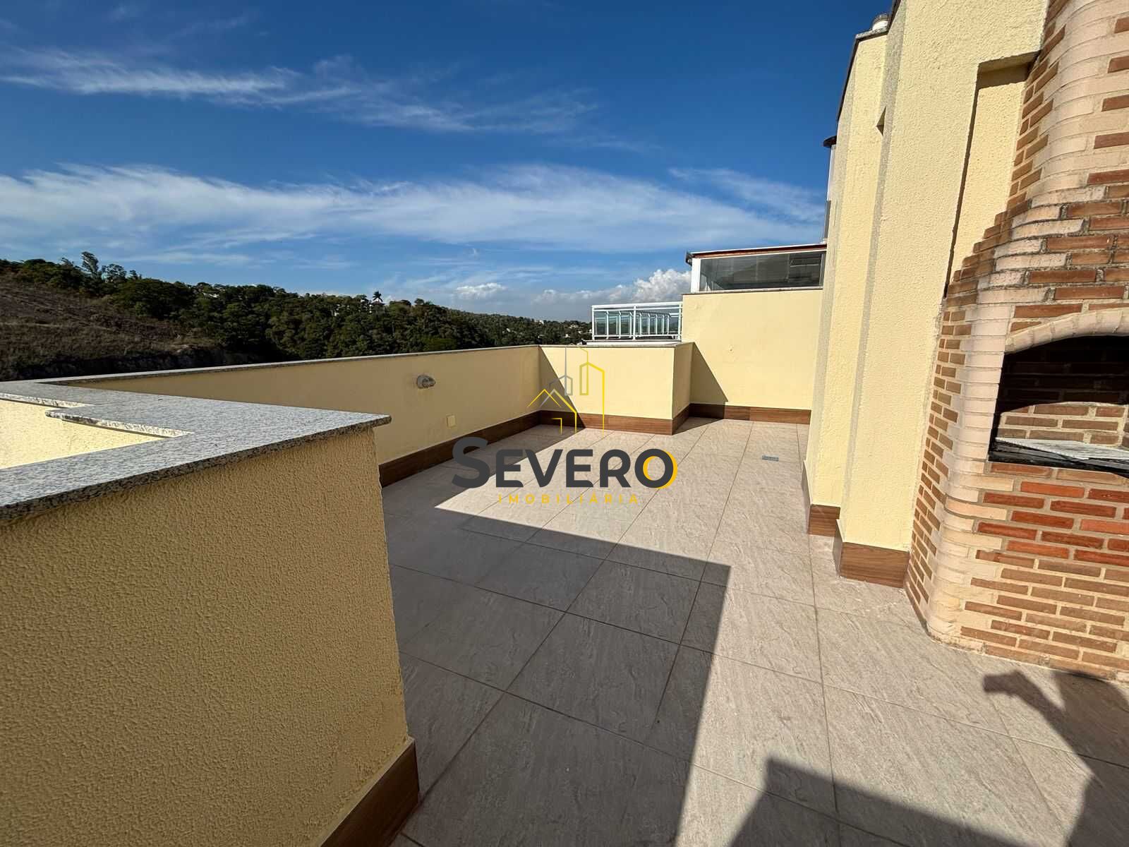Cobertura à venda com 2 quartos, 110m² - Foto 2