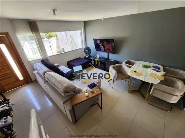 Casa à venda com 2 quartos, 105m² - Foto 4