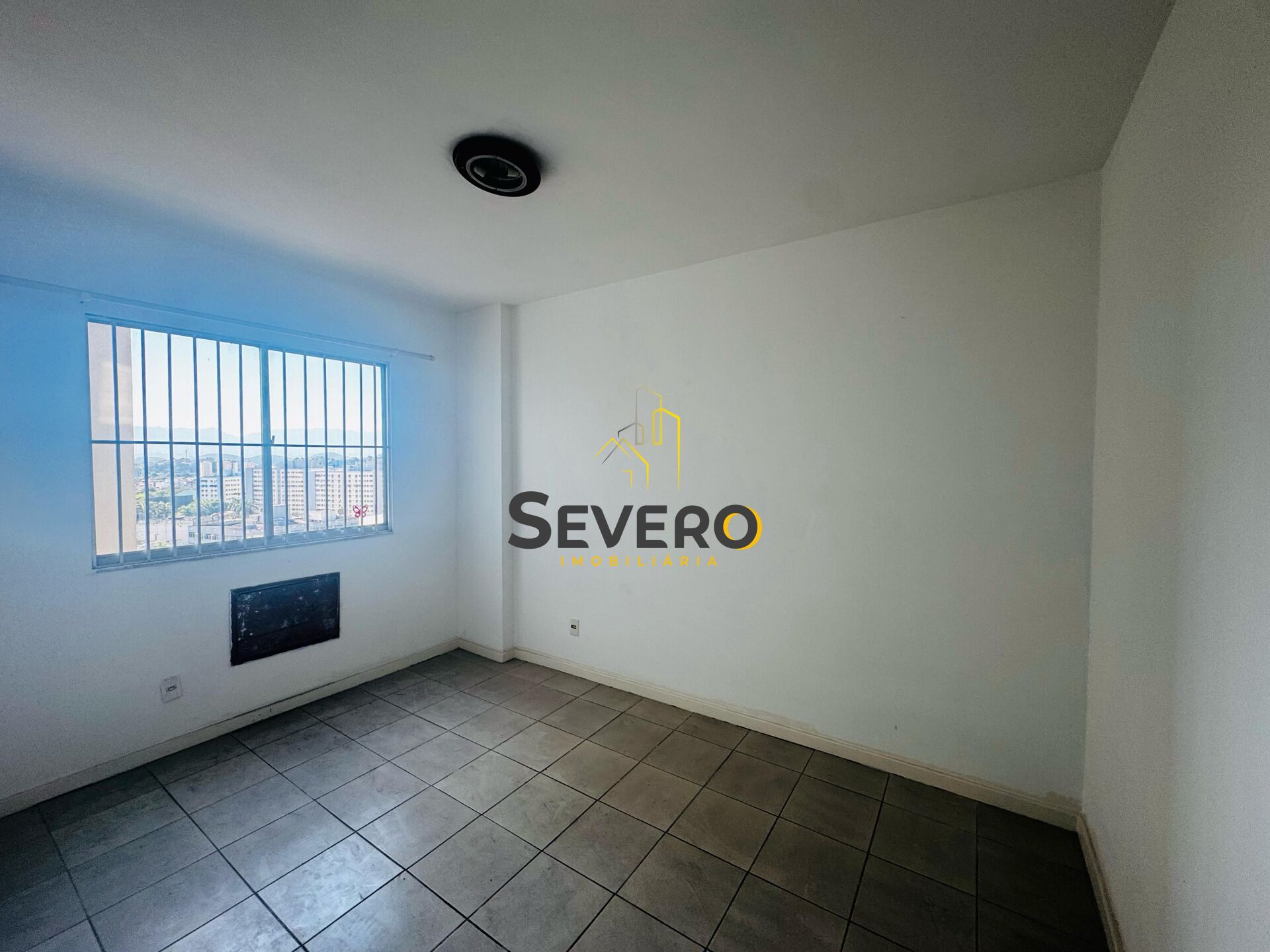 Apartamento à venda com 2 quartos, 72m² - Foto 5