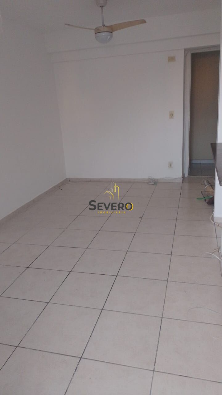 Apartamento à venda com 3 quartos, 74m² - Foto 3