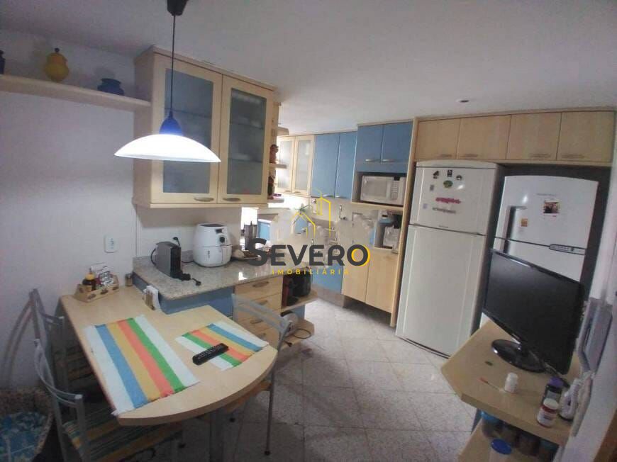 Apartamento à venda com 3 quartos, 135m² - Foto 20