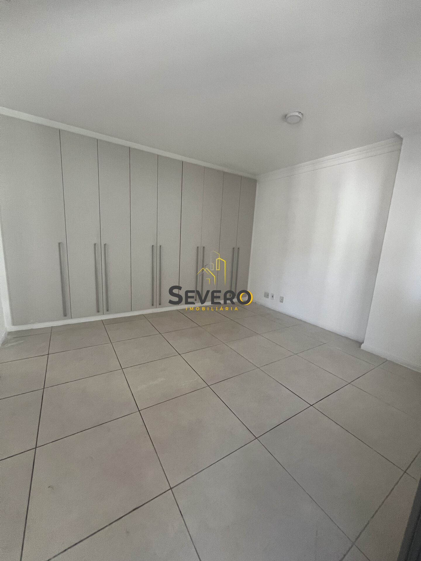 Apartamento à venda com 2 quartos, 102m² - Foto 5