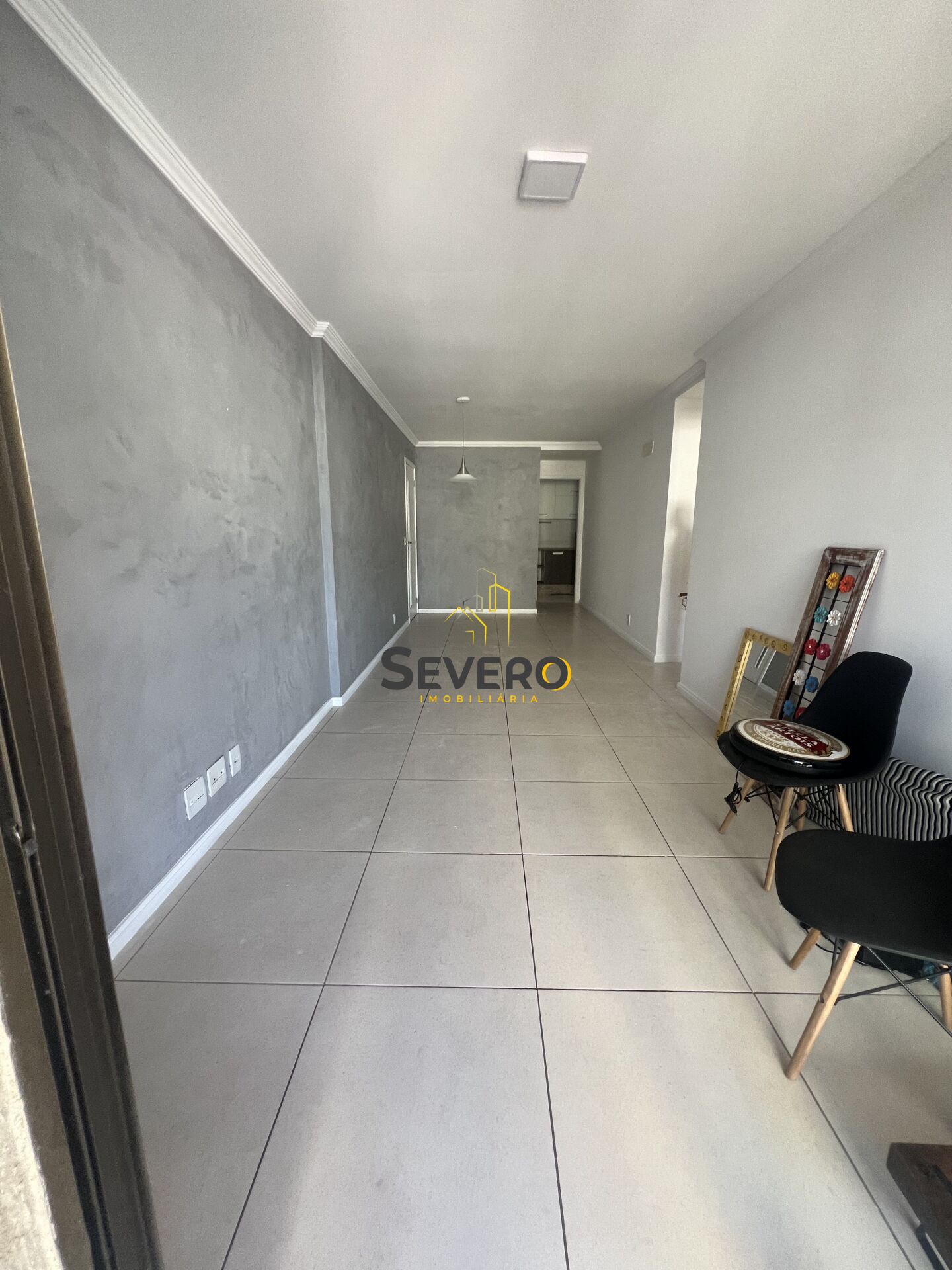 Apartamento à venda com 2 quartos, 102m² - Foto 4